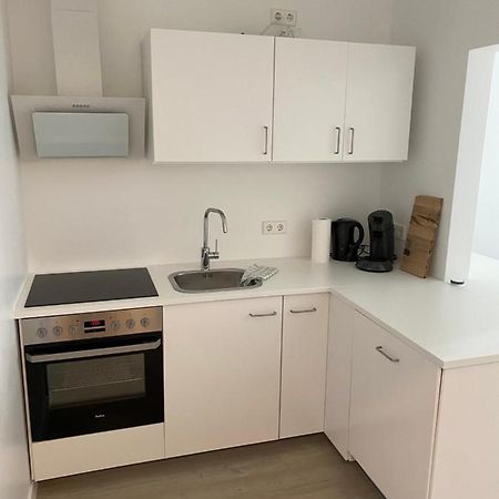 Zentrale Und Schoene Ferienwohnung Любек Екстериор снимка
