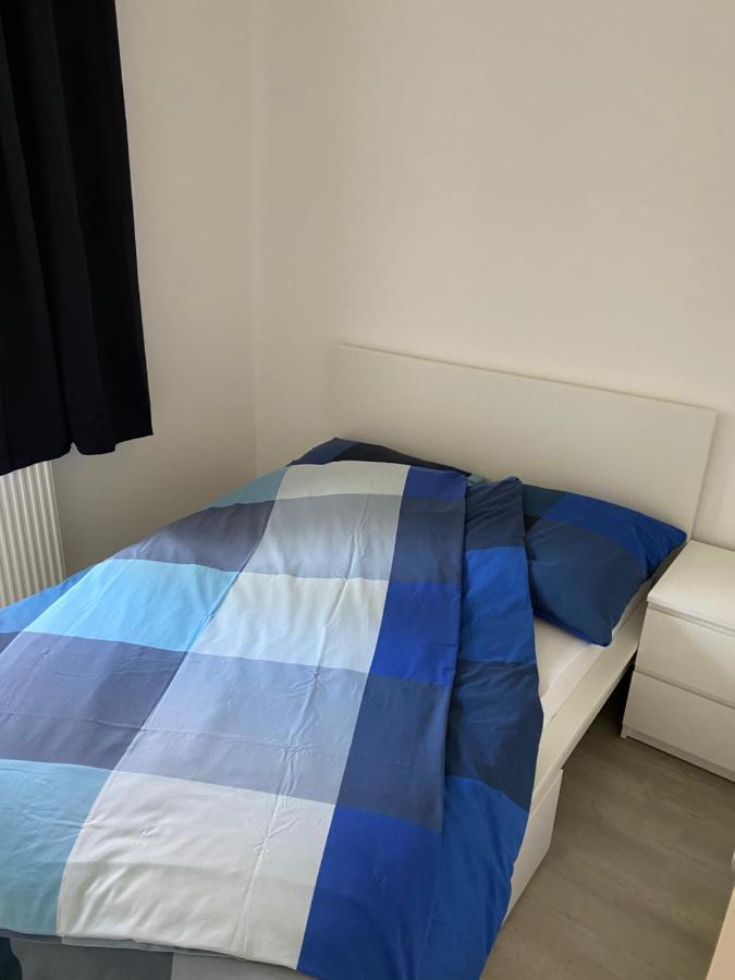Zentrale Und Schoene Ferienwohnung Любек Екстериор снимка